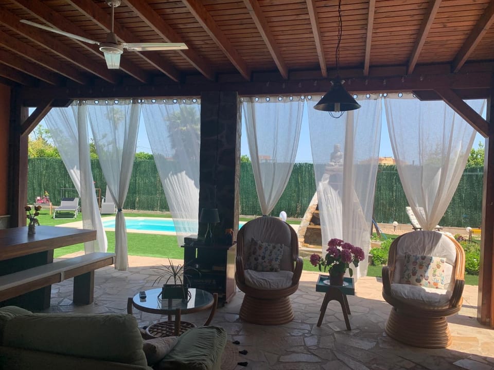 Casa Luci House in Montsià