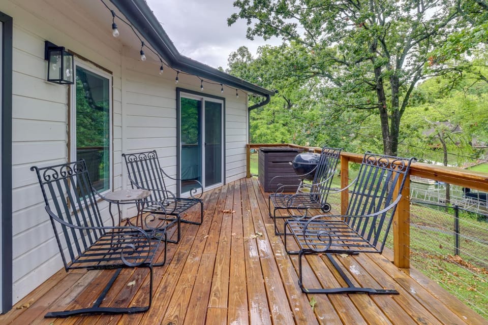 Dock + Lake Access! Updated Cottage in Afton House in Ozark Mountains
