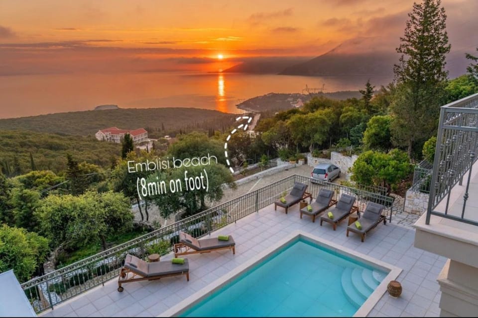 Natural landscape, Pool view, Sunrise