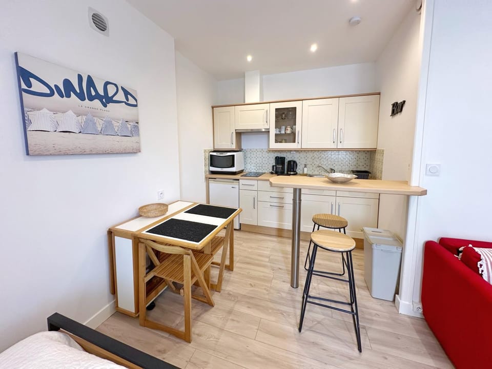 Les Saules Apartment in Dinard
