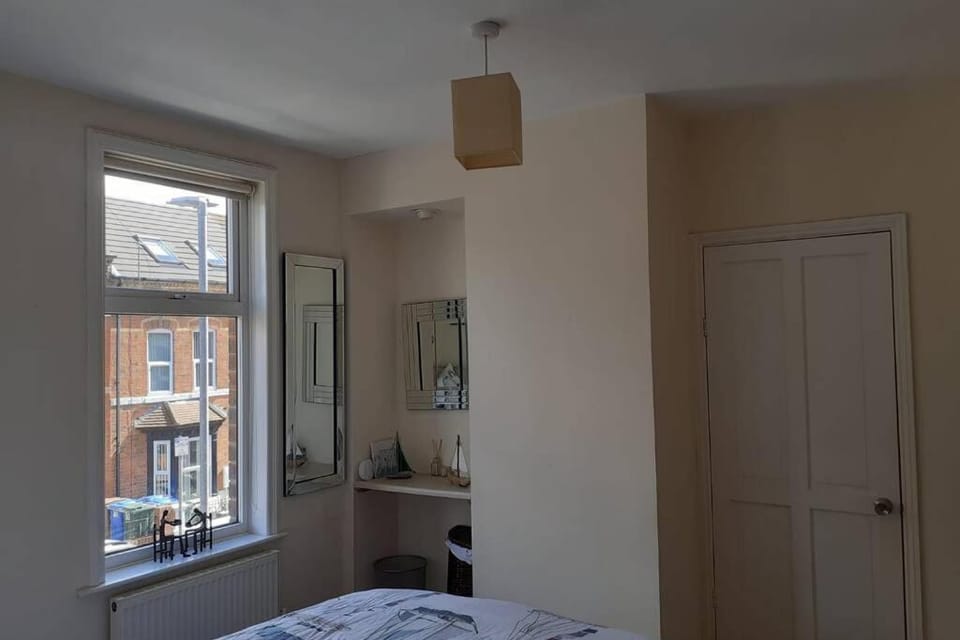 Seaside Home from Home 4bedroom sleeps 8 House in Bridlington