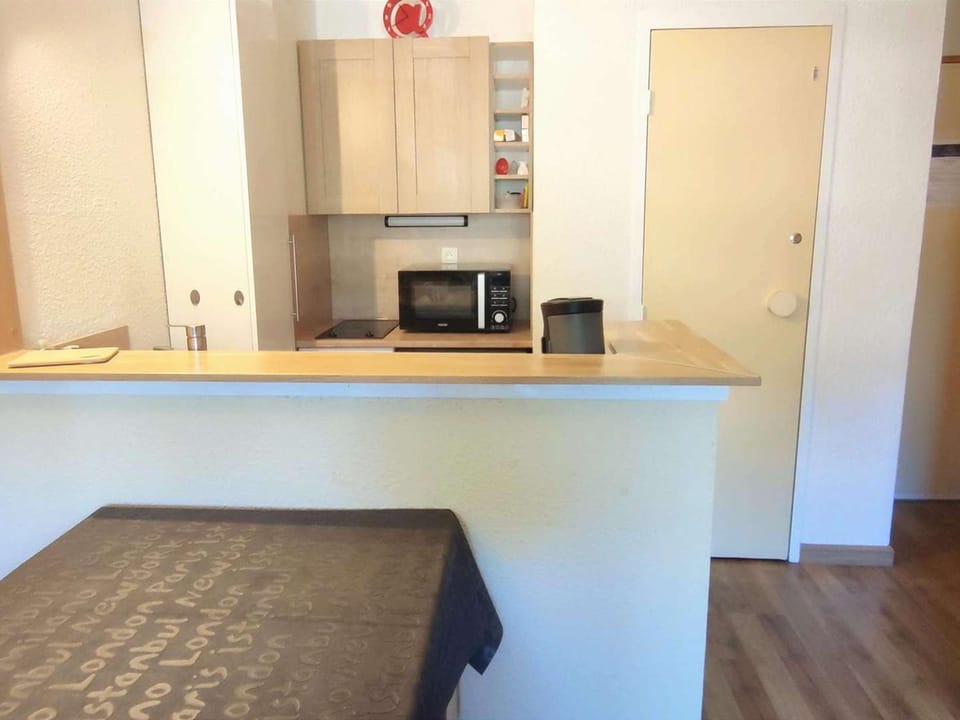 Appartement cosy 35m², 2 pièces avec balcon, près des pistes - FR-1-292-172 Apartment in Isola