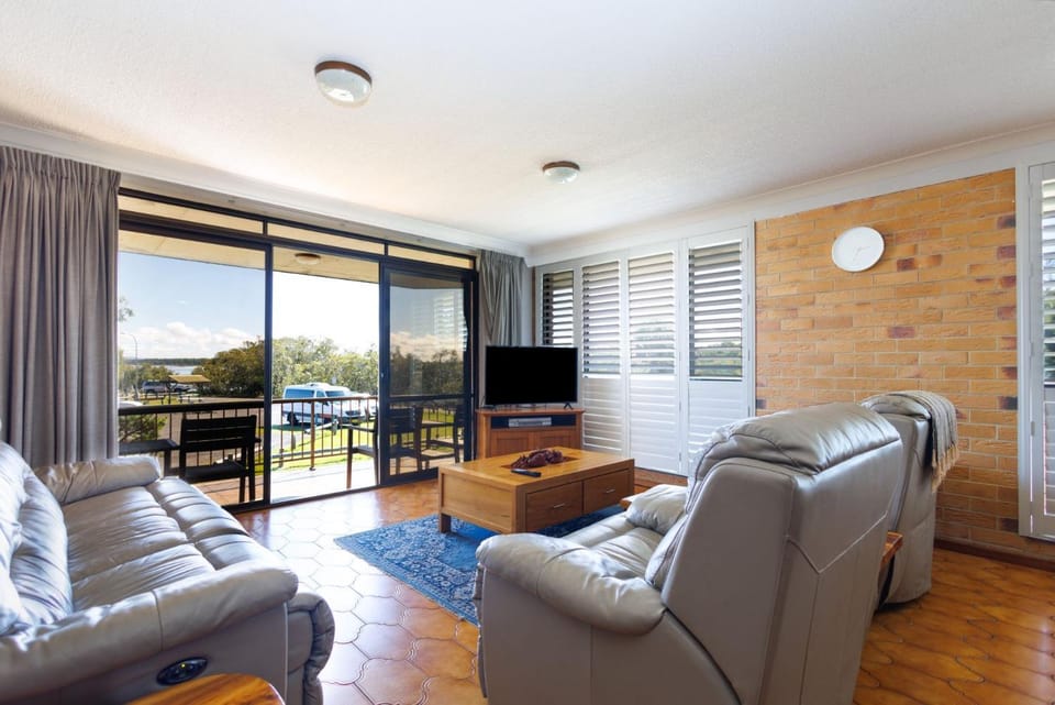 Camawood Unit 1 House in Iluka