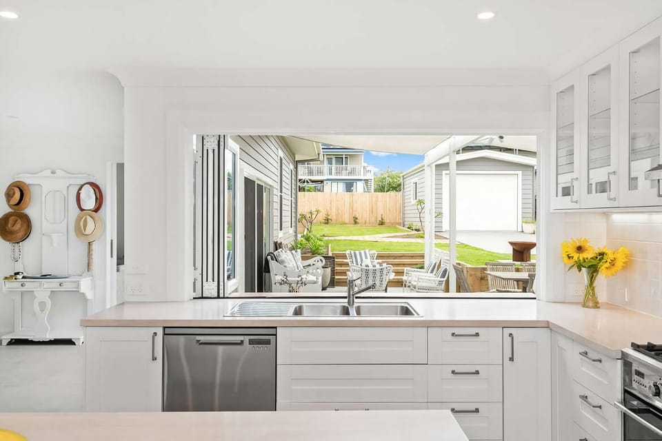 Patio, Kitchen or kitchenette, Garden view, oven, stove