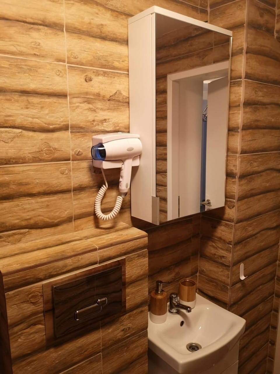 Traditional Boutique Apartment in Brasov