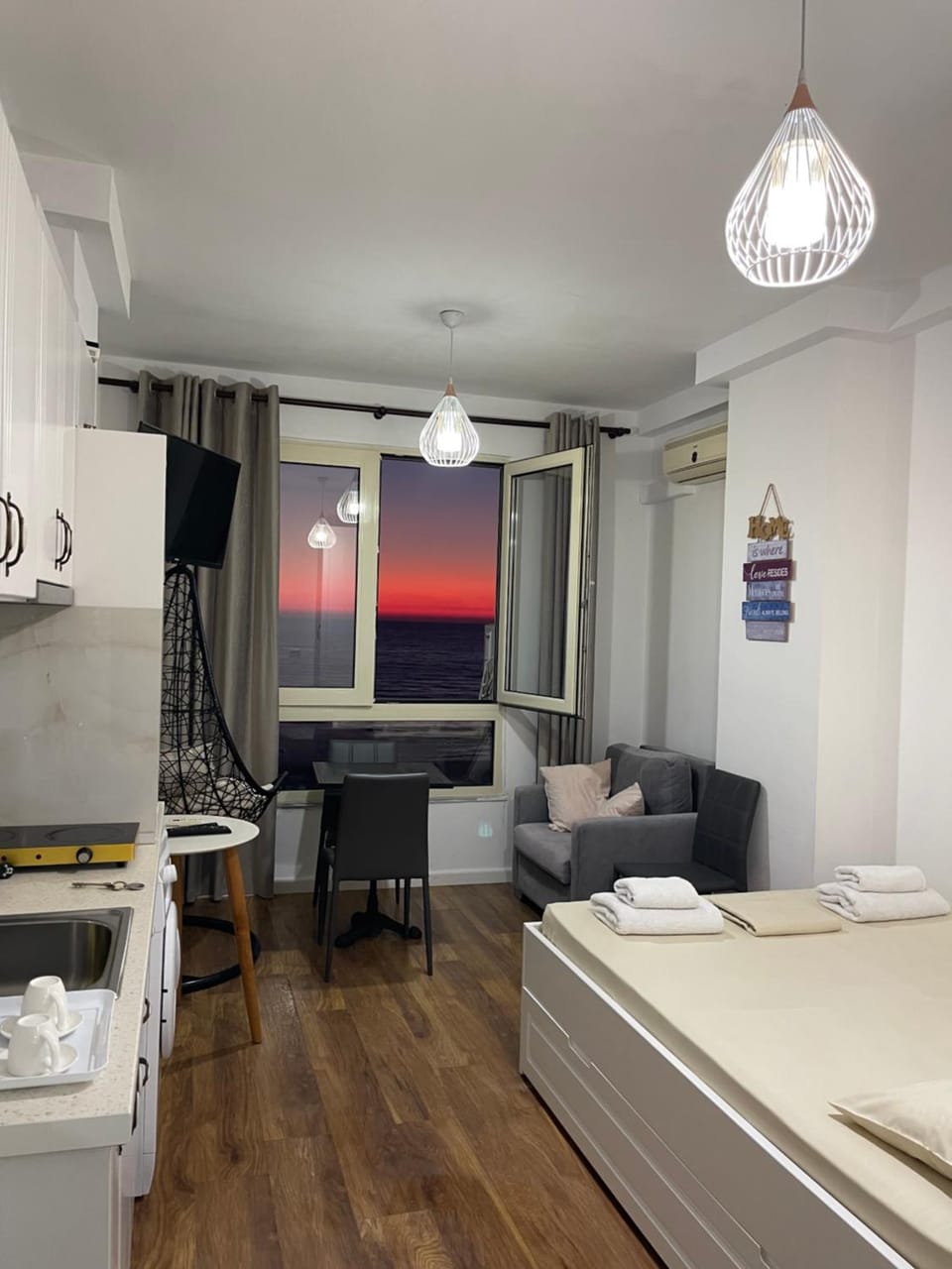 Living room, Sea view, Sunset