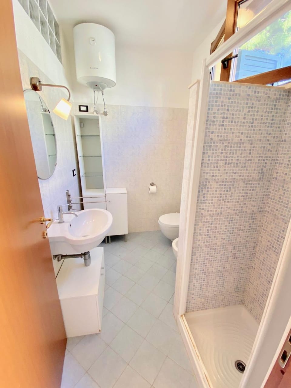 Shower, Toilet, Bathroom, bidet