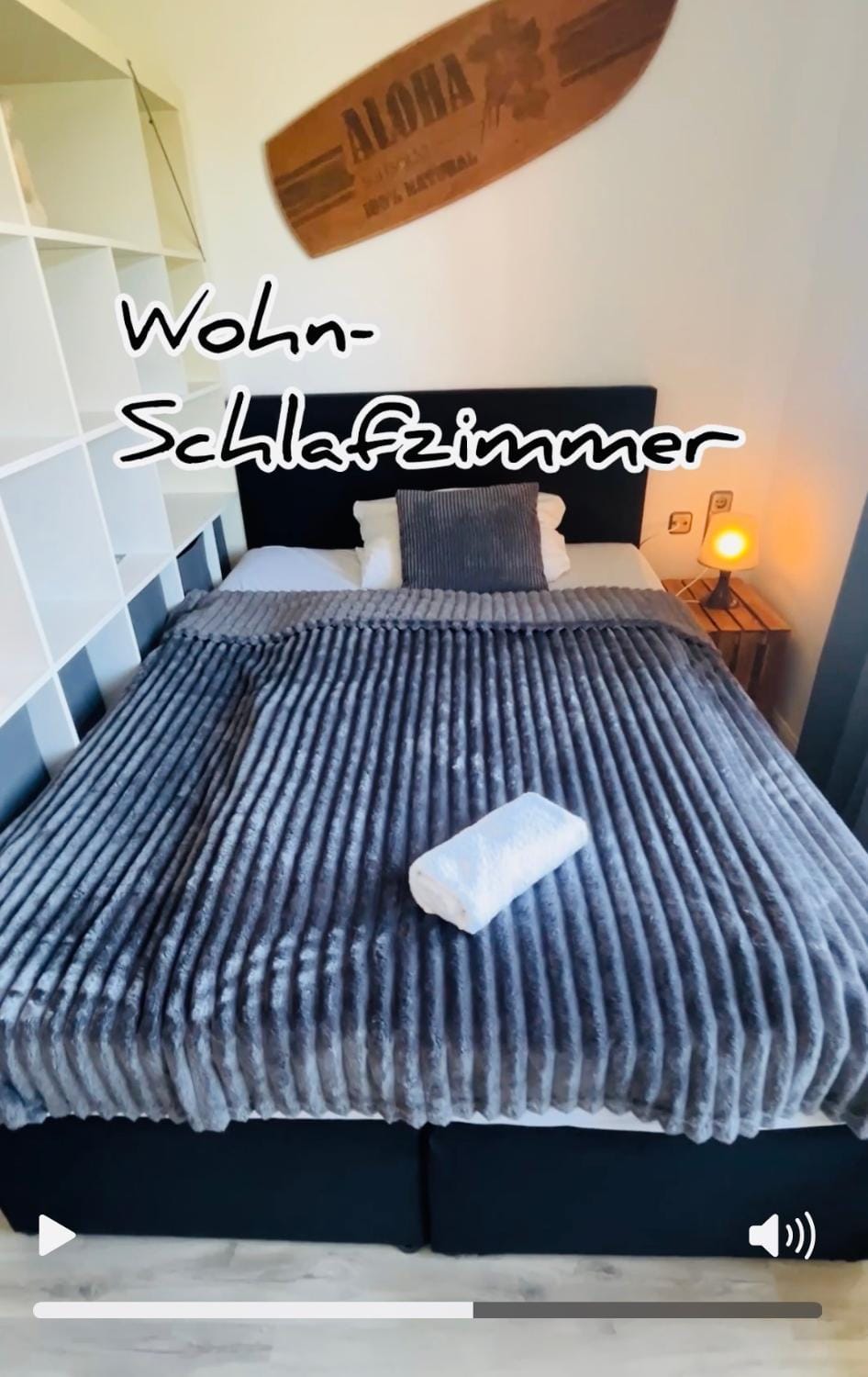 Bed, Photo of the whole room