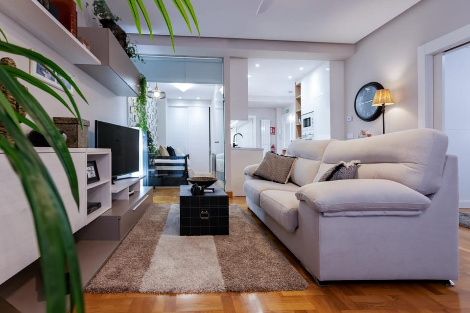 Living room, Bedroom