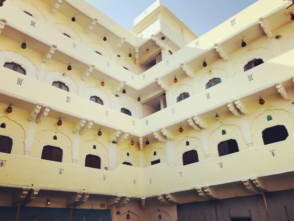 Property building, Facade/entrance, Day, Inner courtyard view