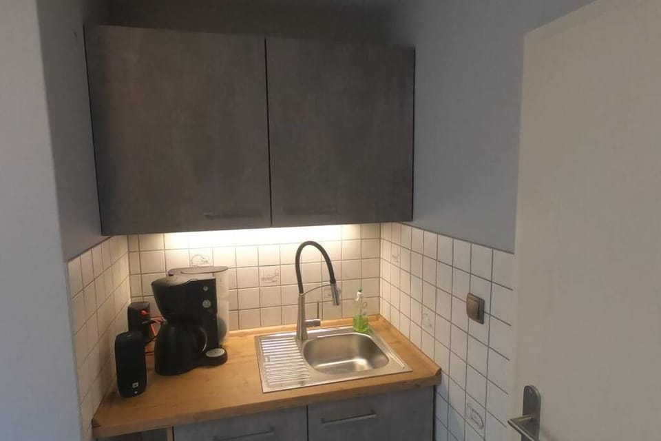 Coffee/tea facilities, Kitchen or kitchenette