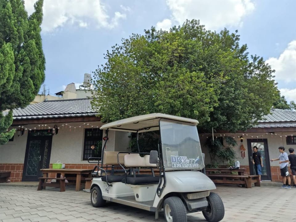 台中后里御馬園民宿 麗寶樂園民宿 Bed and Breakfast in Taiwan, Province of China