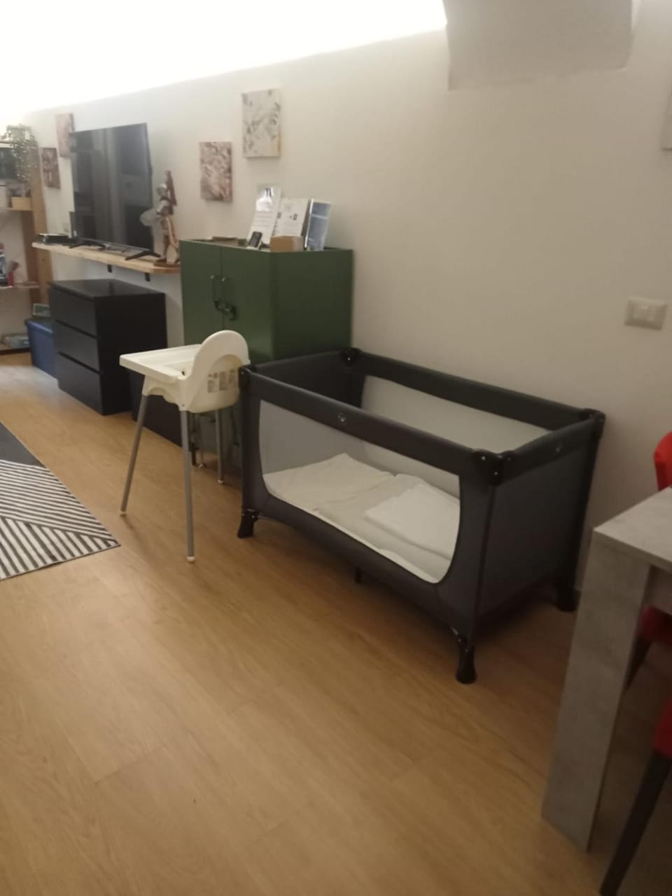 cot