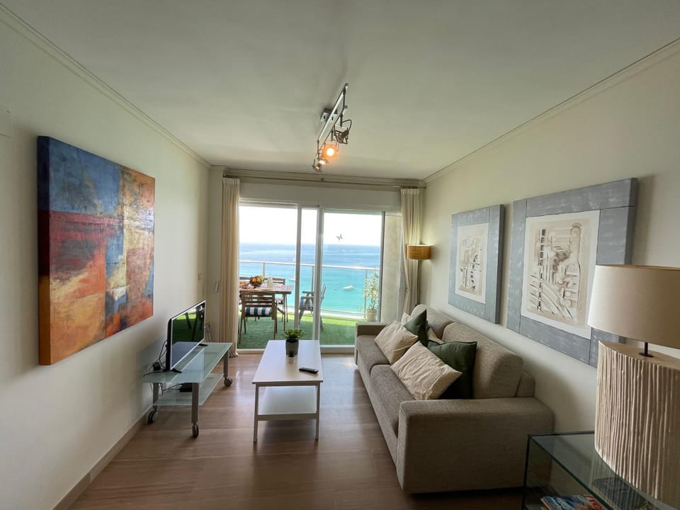 Living room, Sea view