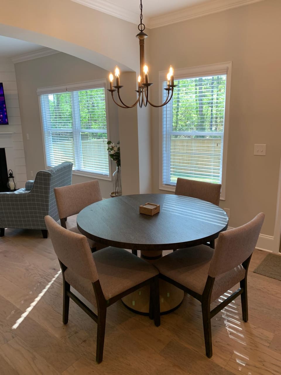 Fully Fenced & Fitted 4BR Near LakePoint Sports House in Acworth
