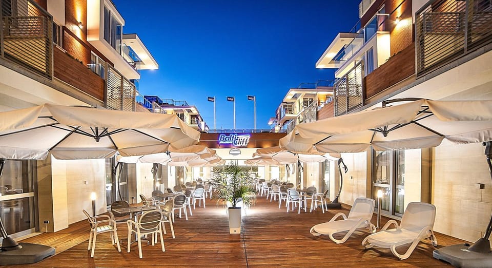 Baltic Cliff Apartamenty Apartment hotel in West Pomeranian Voivodeship, Poland