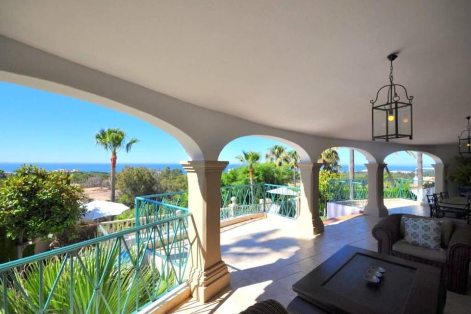 Palatial Villa in Hacienda Las Chapas, Marbella Villa in Marbella