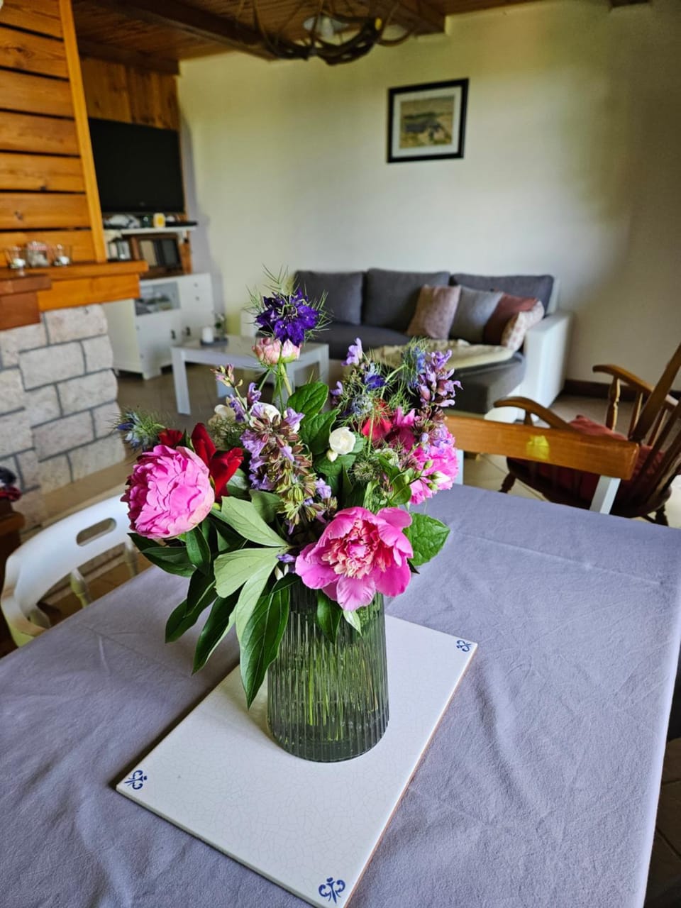 Living room, Dining area