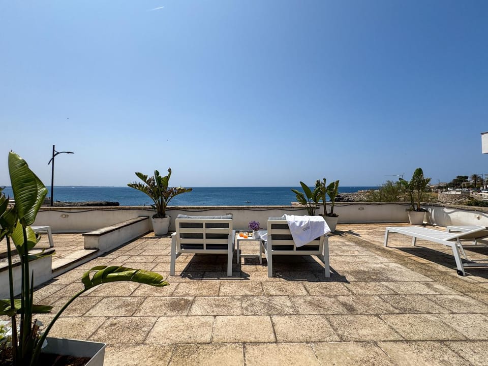 Day, Natural landscape, View (from property/room), Balcony/Terrace, Sea view