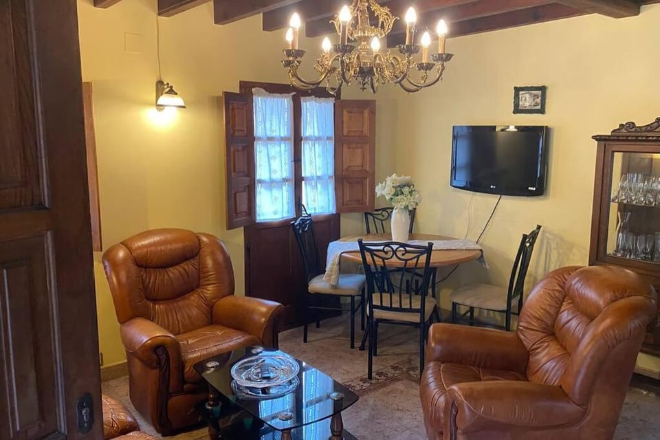 Living room, Lounge or bar