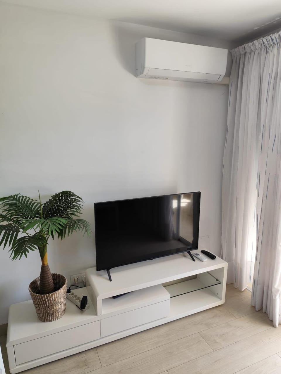 air conditioner