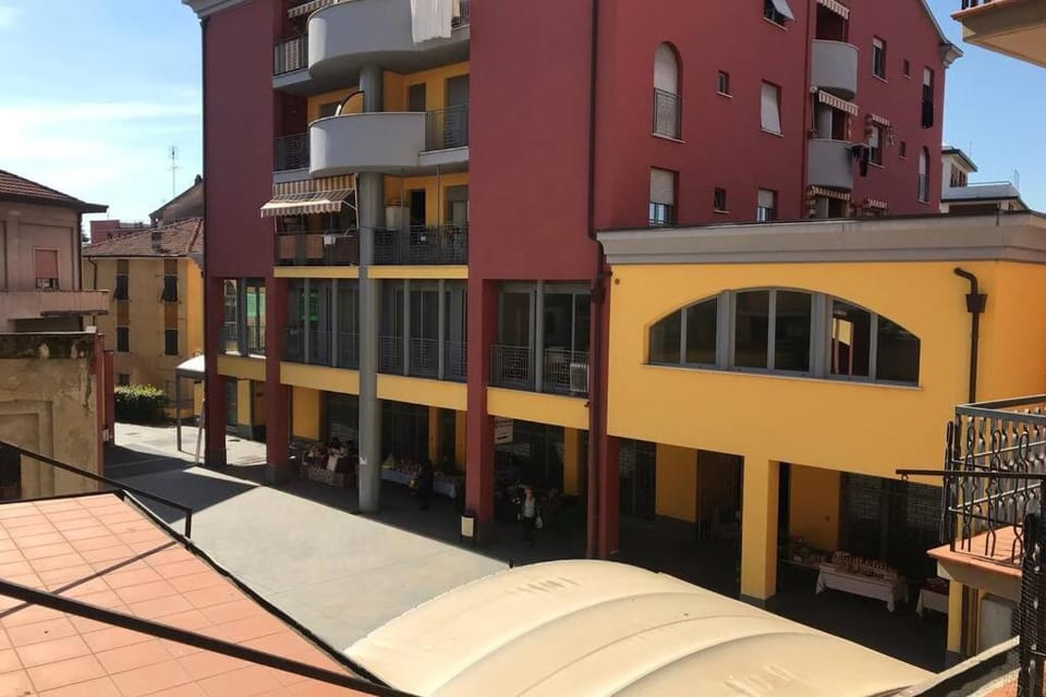 Neighbourhood