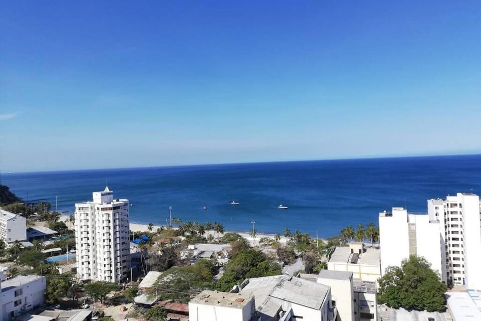 Apartamento en edificio full, Rodadero Santa Marta Apartment in Gaira