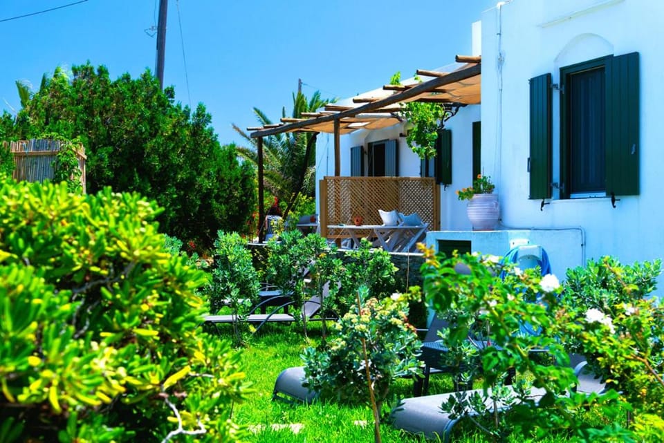 ANCIENT MEROPIA, Apollonia House in Milos