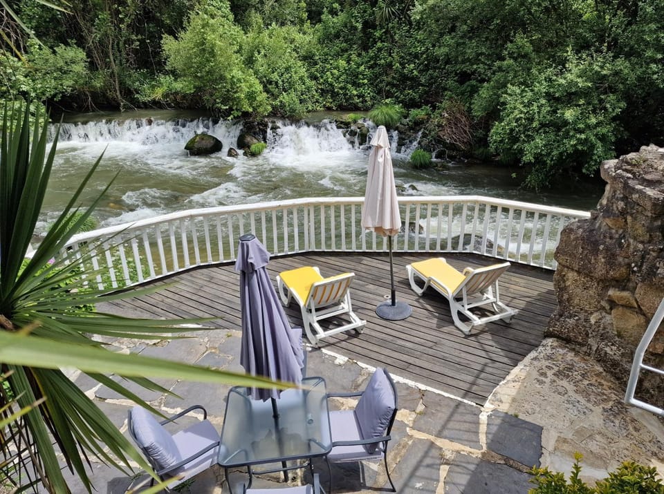 Natural landscape, Garden, Seating area, Dining area, Garden view, River view
