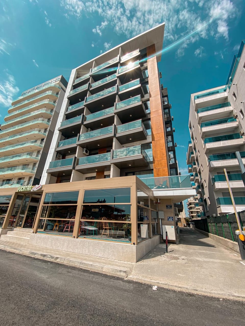 Property building, Day, Parking