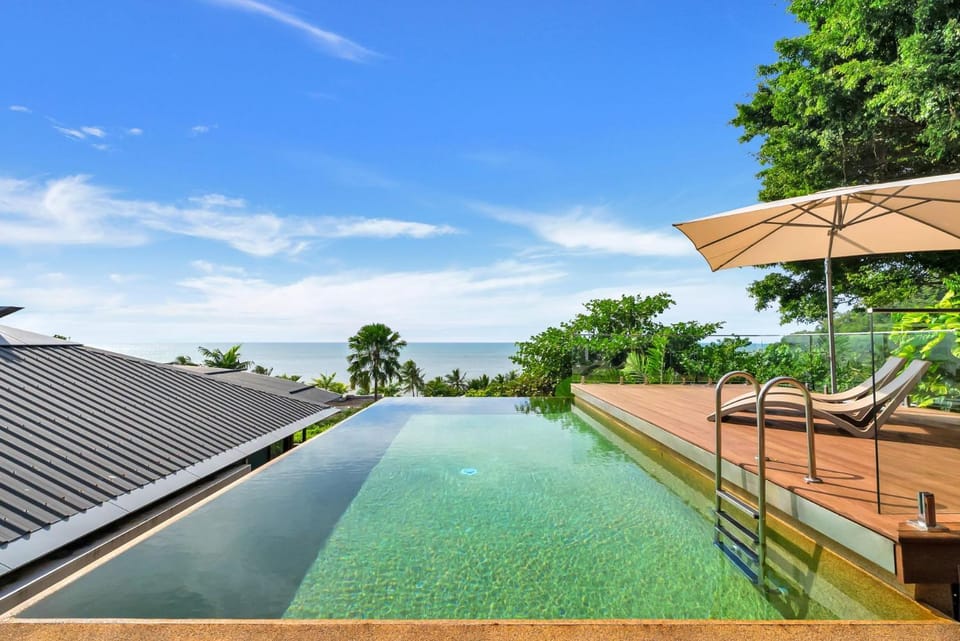 Natural landscape, Pool view, Sea view, Swimming pool, sunbed