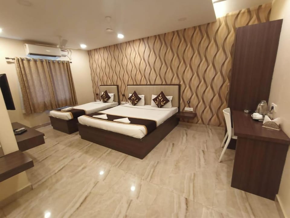 Veeras Residency Inn in Puducherry