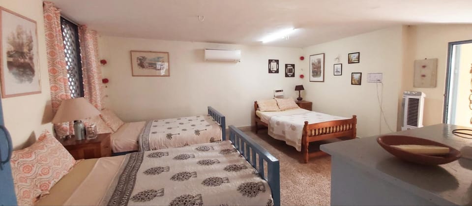 VILLA SANDRIN-Near White Town and Beach Apartment in Puducherry