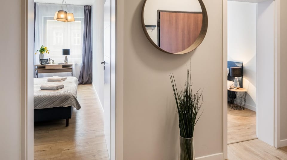 Bed, Decorative detail, Bedroom