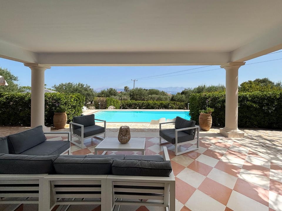 Seating area, Swimming pool