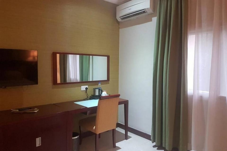 Joy House Hotel - Guest Room Bed and Breakfast in Abuja
