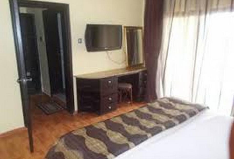 Communal lounge/ TV room, TV and multimedia