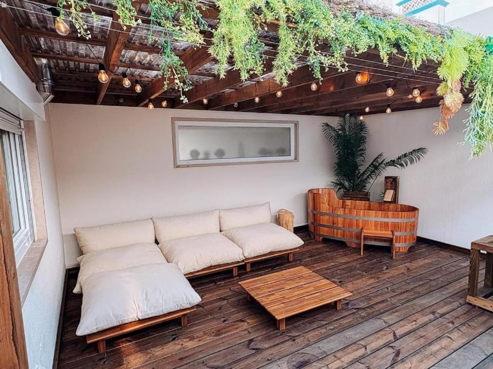 Patio, Balcony/Terrace
