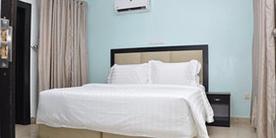 Beckett Suites-Guest Room Bed and Breakfast in Abuja