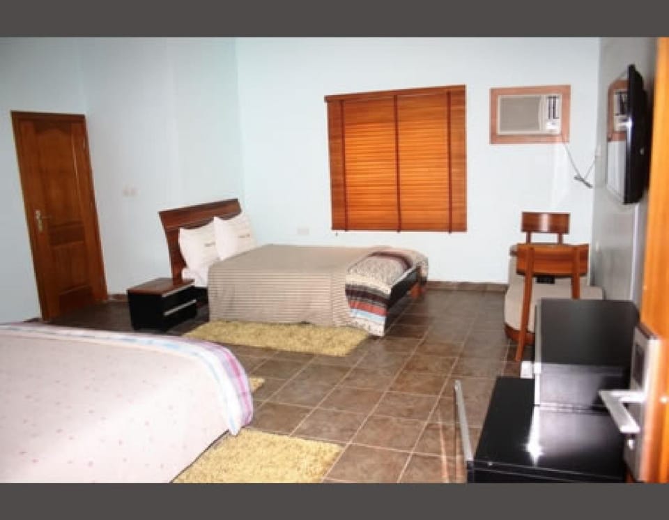 Wetland Hotels, Ibadan-Guest Room Bed and Breakfast in Nigeria