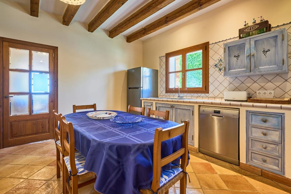 Finca Hort Can Veritat House in Migjorn