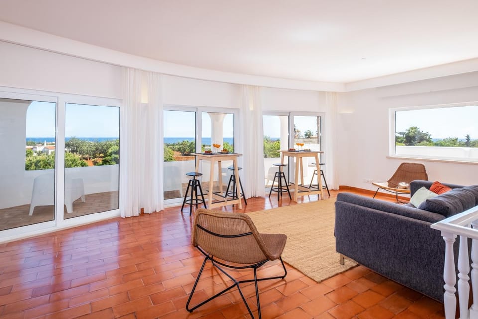 Living room, Sea view