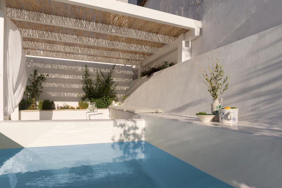 Balcony/Terrace, Swimming pool
