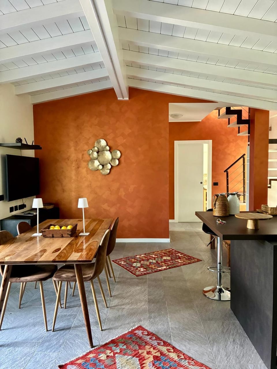 Apt Jolanda Bellagio Wild Flowers Apartment in Province of Lecco