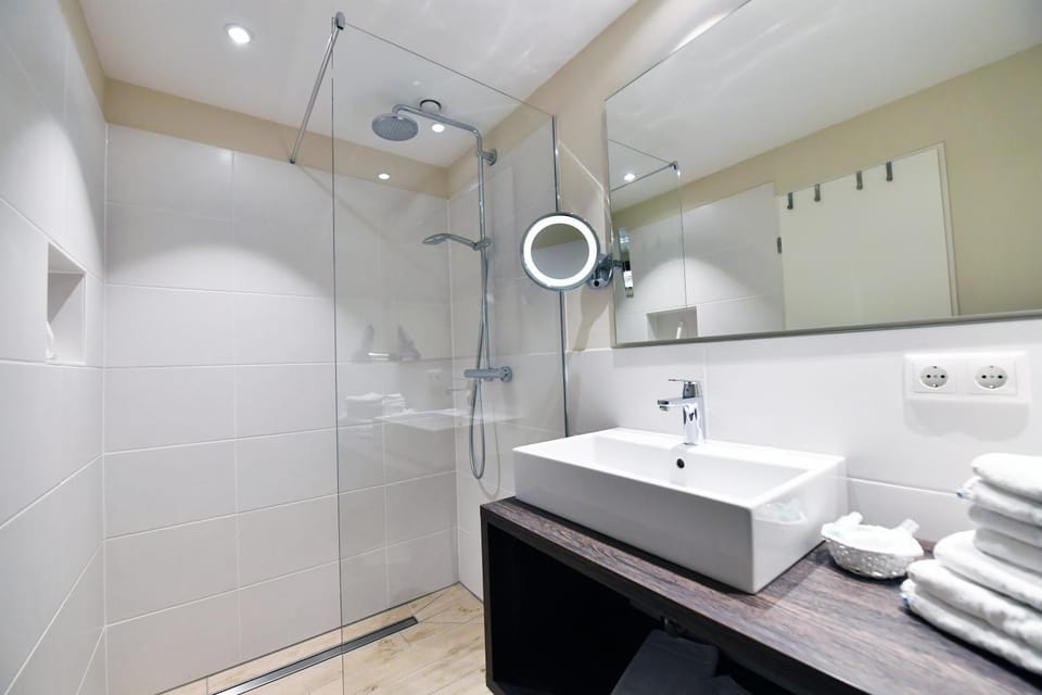 Shower, Bathroom, Photo of the whole room
