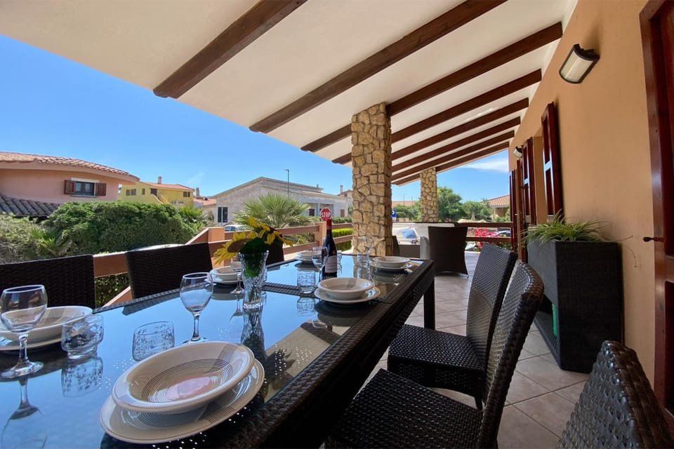 Balcony/Terrace, Dining area