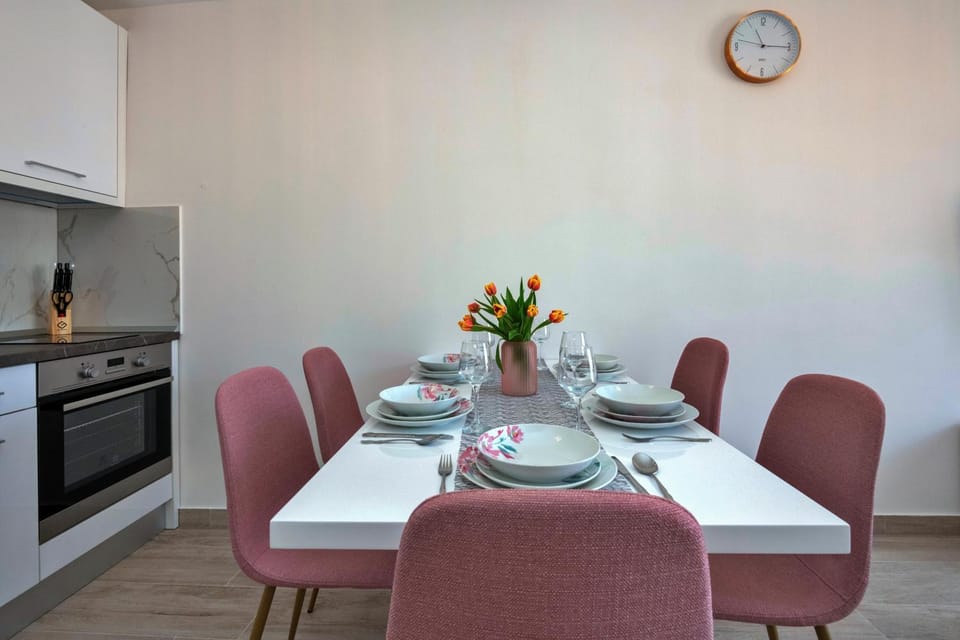 Luxury apartment Makarska 2min from beach Apartment in Makarska