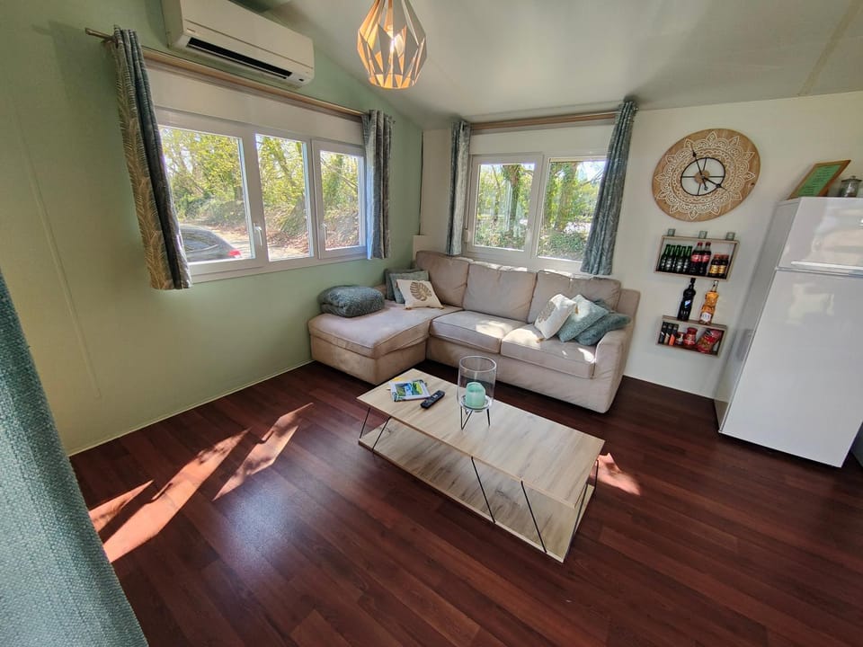 Cocon familial à la ferme House in Provence-Alpes-Côte d'Azur