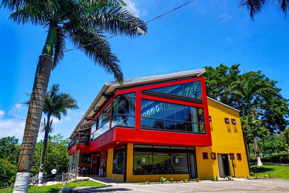 Property building, Restaurant/places to eat