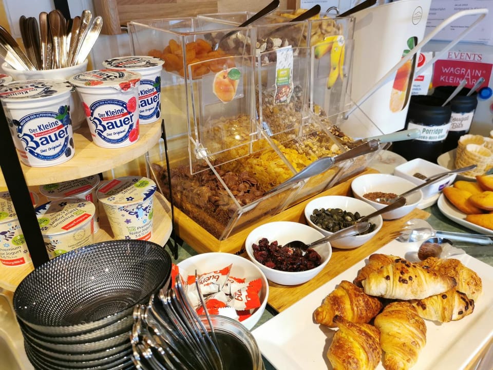 Buffet breakfast